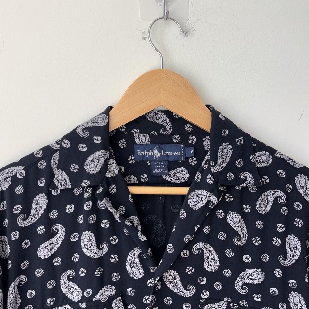 Vintage Ralph Lauren 100% Rayon Shirt Size 6 Navy Paisley Loop Open Camp Collar